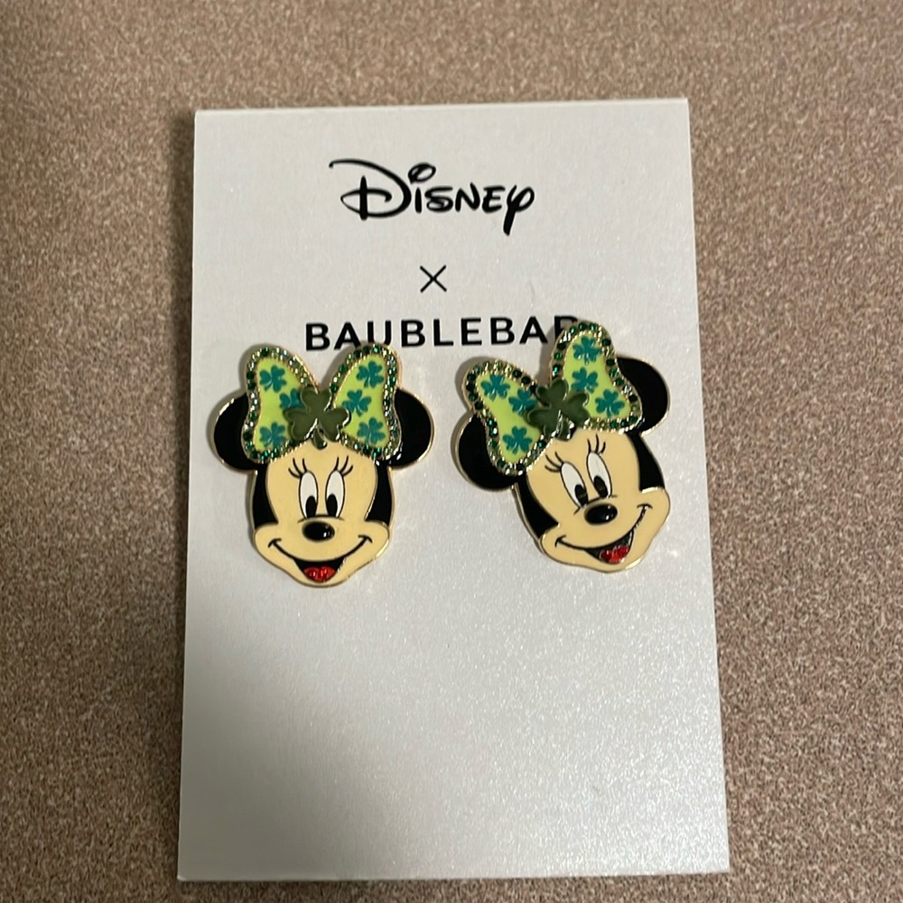 Disney x BaubleBar St. Patrick's Day Minnie Mouse Earrings NWT
